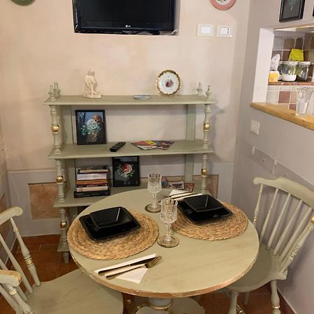 Domus Chiavari House โรม ภายนอก รูปภาพ